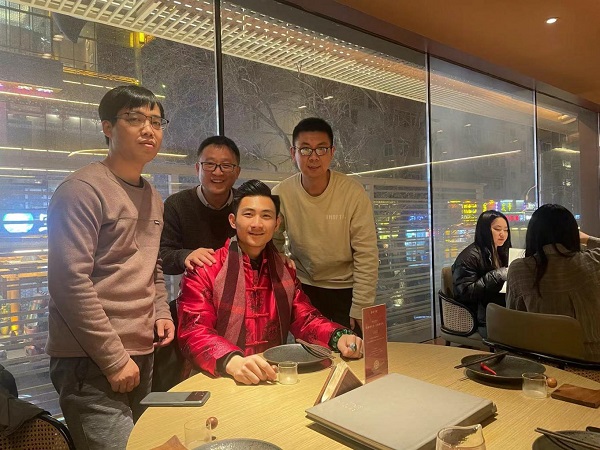 秭方资本王显亮联合环球财富集团助理无唛尚品签约投资