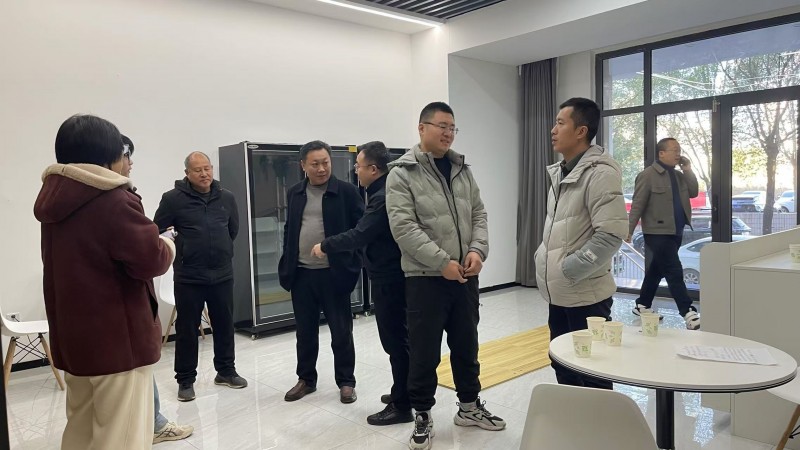 河津市乡村e镇：座谈交流促合作，携手企业谋发展