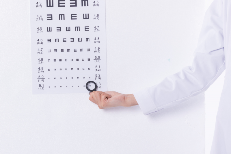 宝宝们的近视防控，就是要早预防早控制