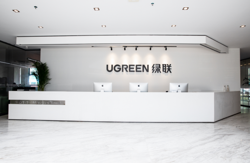 卷出新高度，全球首发300W桌面充电器，绿联如何凭实力破局IPO市场