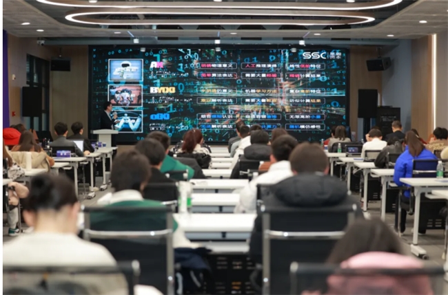 聚焦人工智能，共话产业发展——学院路大学生科技创新赛暨科创企业家系列沙龙举办