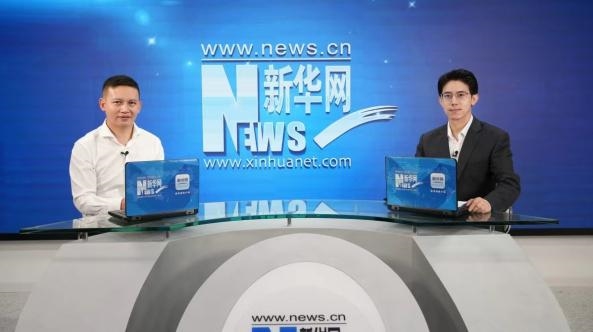 岩霸茶业董事长吴永鹏做客《新华访谈》，接受新华社记者李原辰专访