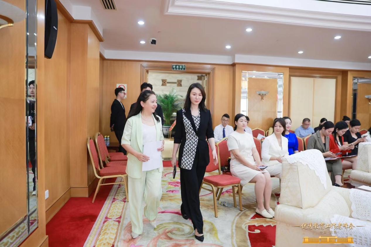 教育产业国企副董事长罗娉婷：以教育创新为引擎，推动青少儿素质全面发展