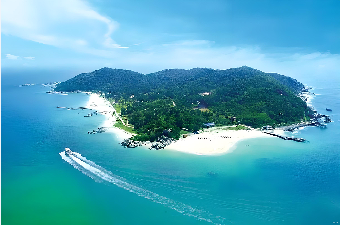 奔赴三亚不插电 婷曼逸限定公益之旅 沙滩蹦迪爱心捐赠 多维美好爽到炸