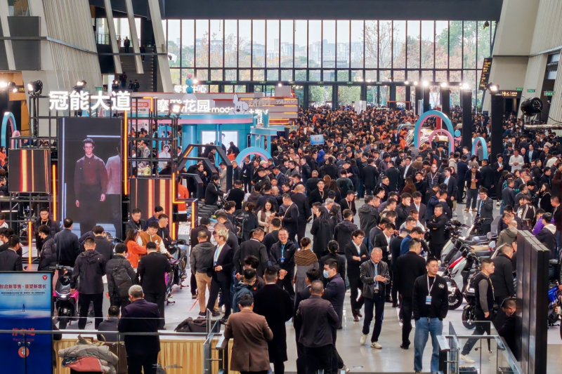 新国标加速洗牌，雅迪以全系合规产品抢占新国标时代先机