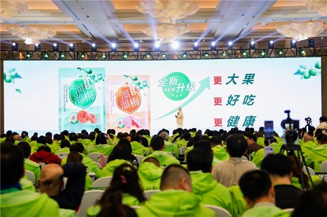 终于有人考虑到晕车党的需求了！溜溜梅果然在整活