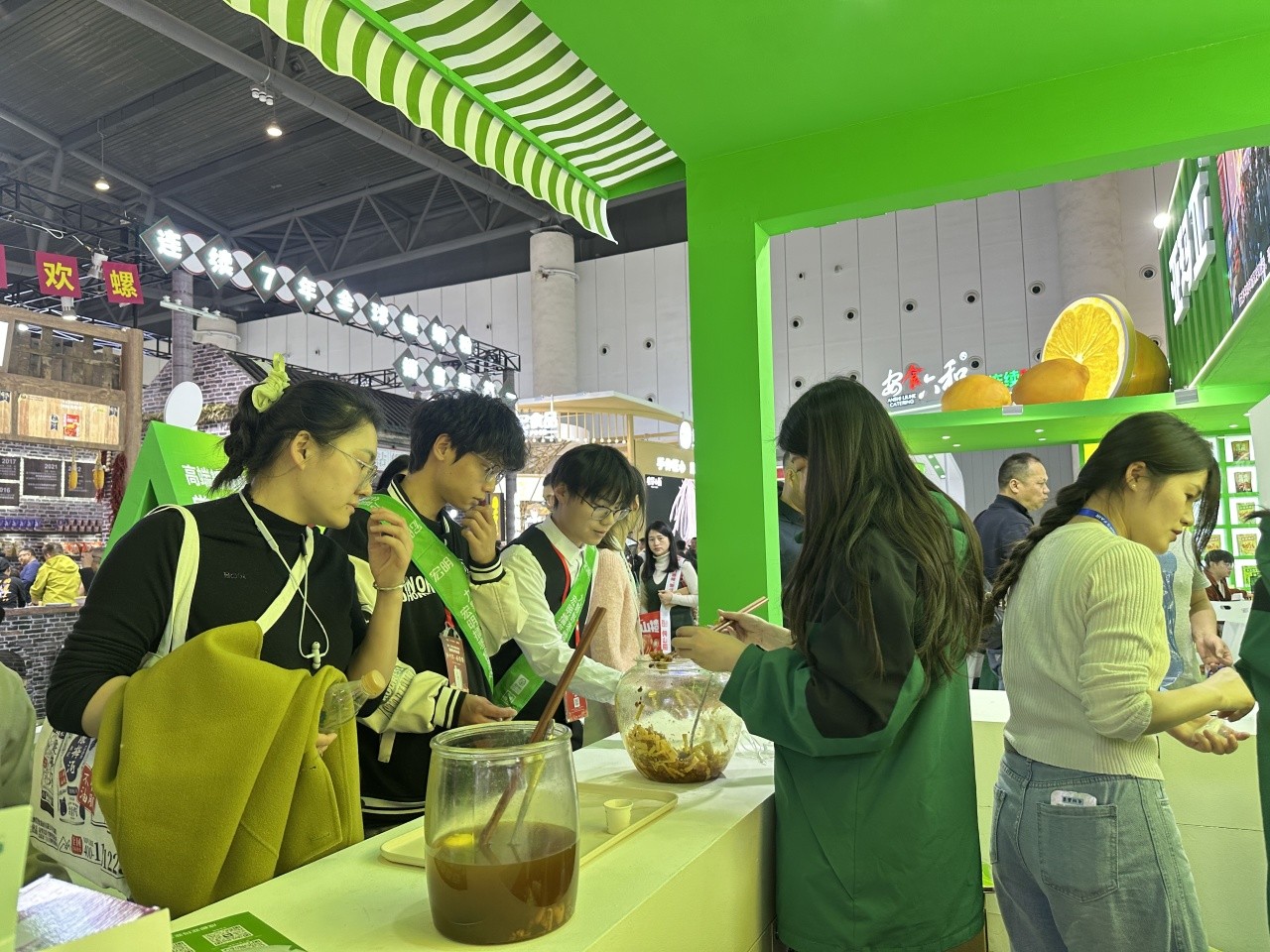 双料认证全国销量第一，亚玛亚加速品牌跃升新征程