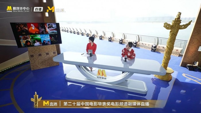 买过百吋电视的人都在喊“后悔买晚”？用过才知道多香！