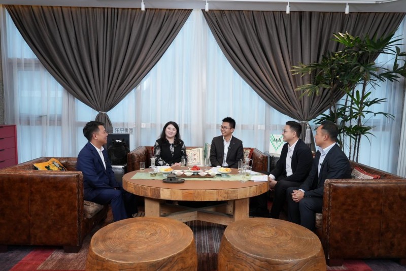 乐乎公寓 11 周年峰会：聚焦资管新趋势，共探租赁住房万亿市场新机遇