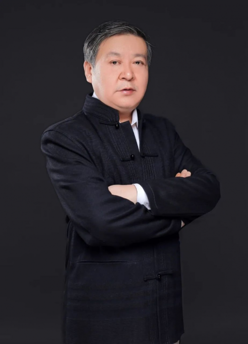 春草团队：播种希望，携梦同行