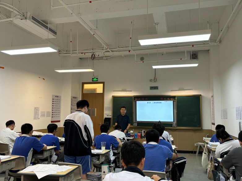 6+1高效课堂 课堂模式.jpg