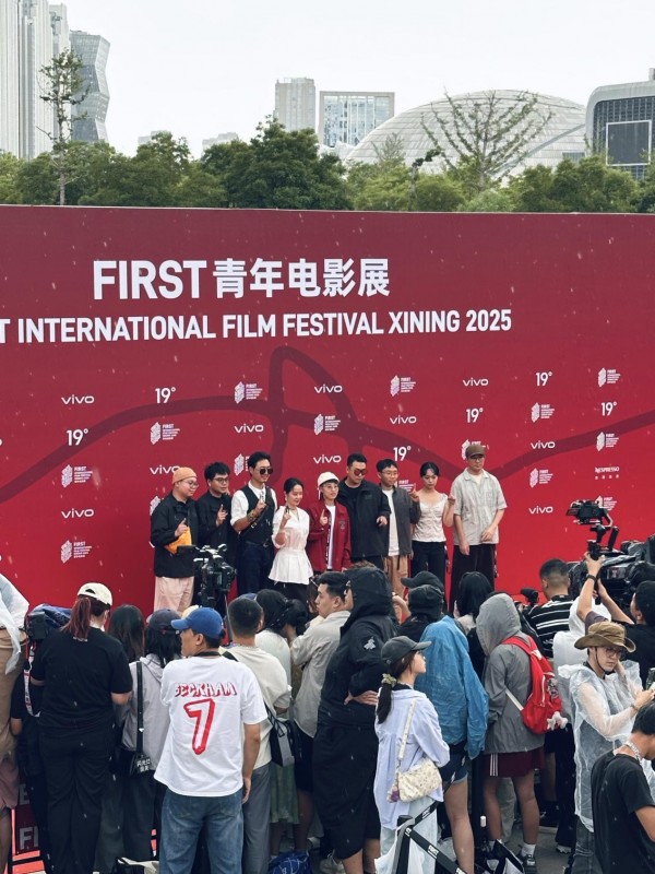 大屏赋能影展体验，海信100吋电视与 FIRST 共赴青年电影成长之约