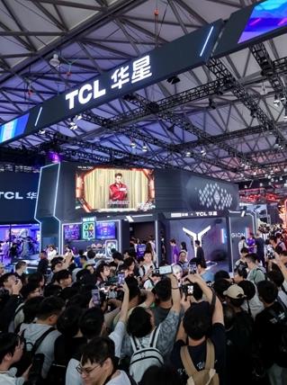 TCL携全场景电竞显示产品与智慧终端亮相2025ChinaJoy展会