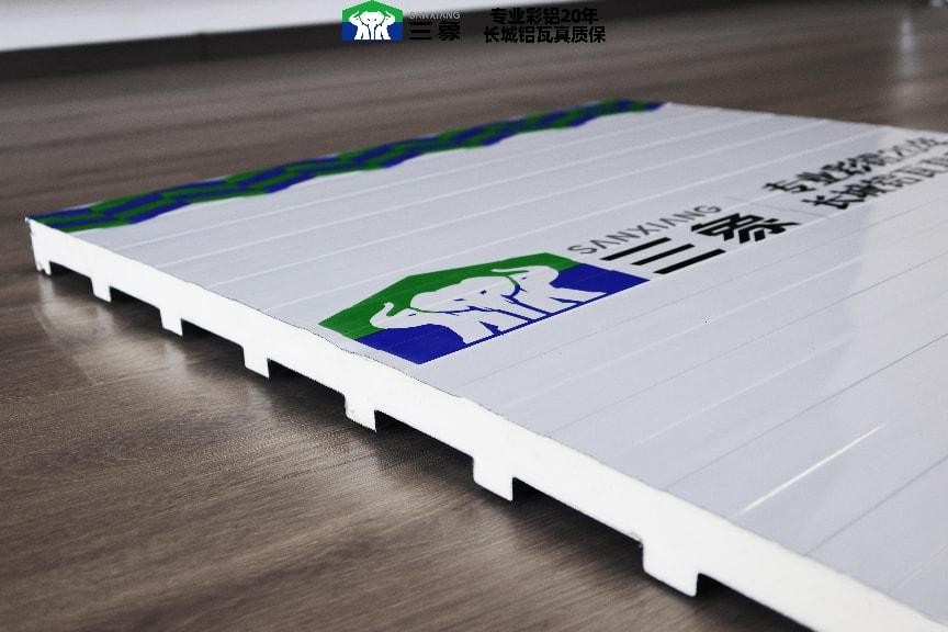 恒久如新 三象彩铝保温板诞生 突破长城板工艺局限