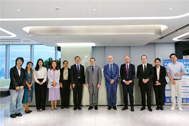 文远知行热情接待法国驻华大使代表团，展示自动驾驶稳定性，分享在法业务进展