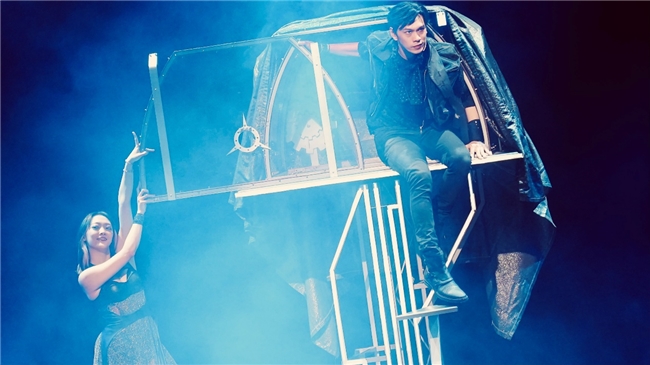 封关后新春第一站锁定三亚  亚特兰蒂斯魔术餐秀 承包全家团圆仪式感