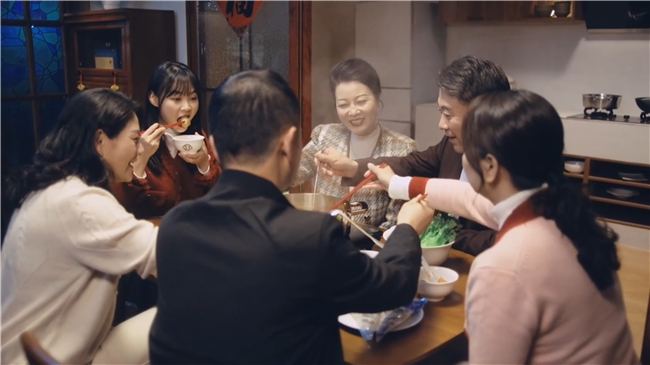 冻品“时代密码”：从海霸王中式火锅迭代串起国人的美食记忆