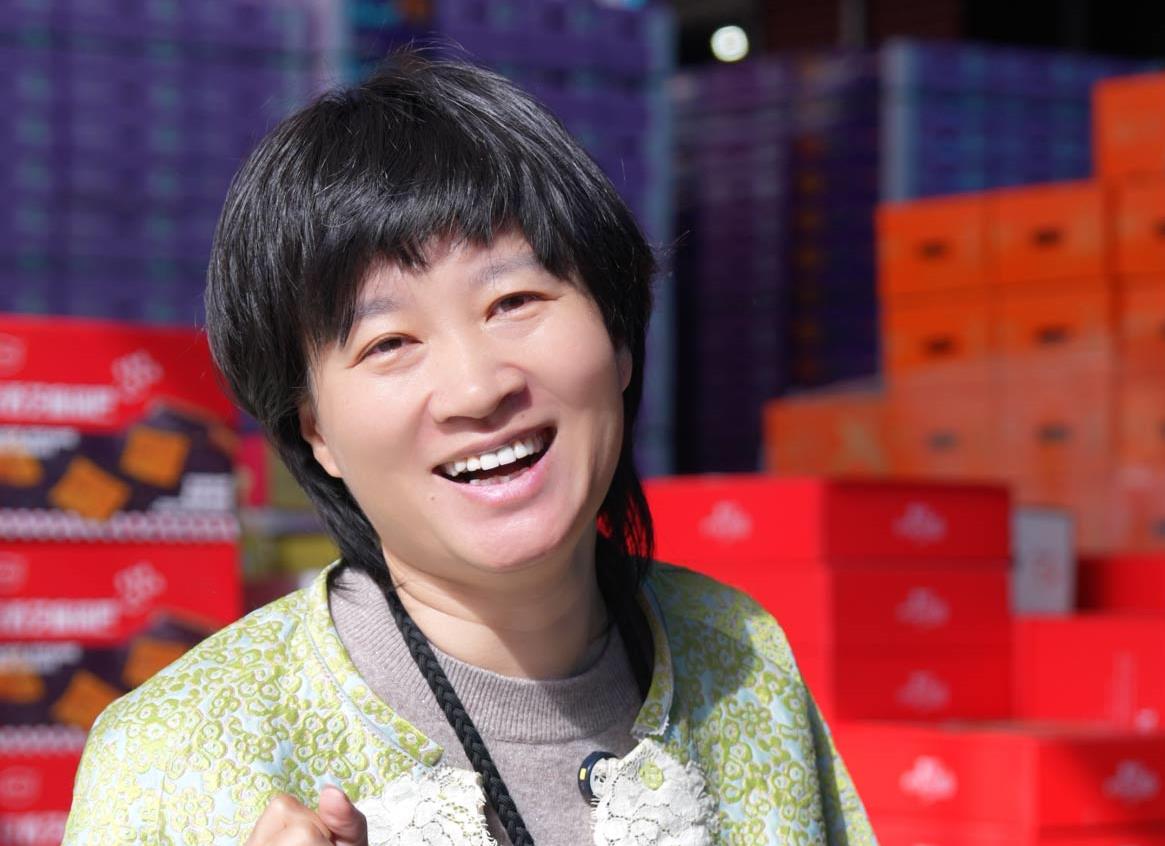 从负债千万到“西瓜女王”：一座农批市场里崛起的“她力量”