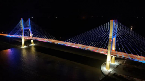 灯光已就位！马来西亚「敦泰益玛目大桥」亮化项目全面竣工！itc投光灯、洗墙灯照亮市民幸福路！