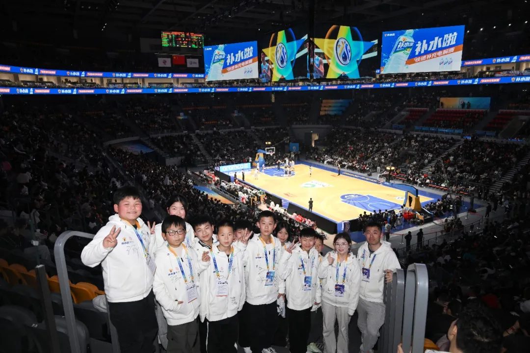 让爱更有能量，东鹏饮料带乡村少年奔赴CBA全明星！