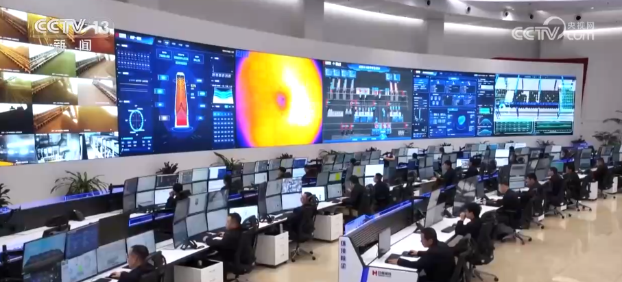 硬核技术锻造“高精尖”产品 传统产业加速向“智”向“绿”玩出新组合