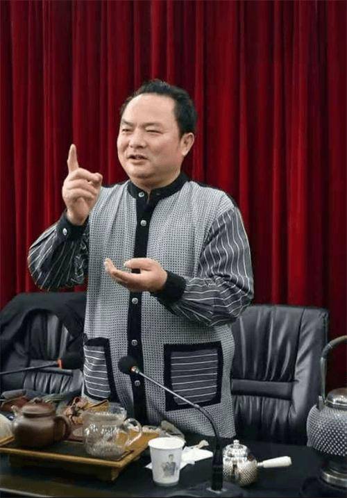 罗大友的茶文化学术研究与传播及“四茶体系”建构为中国文化软实力提升作出贡献