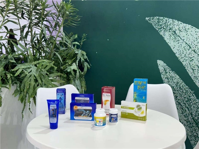 Curarti古力提小蓝管氨糖涂抹膏亮相Vitafoods Europe，彰显硬核关节养护实力