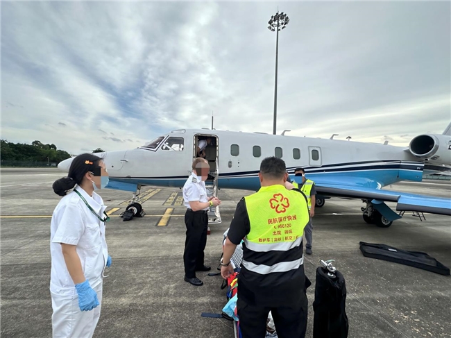 民航医疗快线完成广州至印尼航空包机转运 空地一体化护航跨国救援